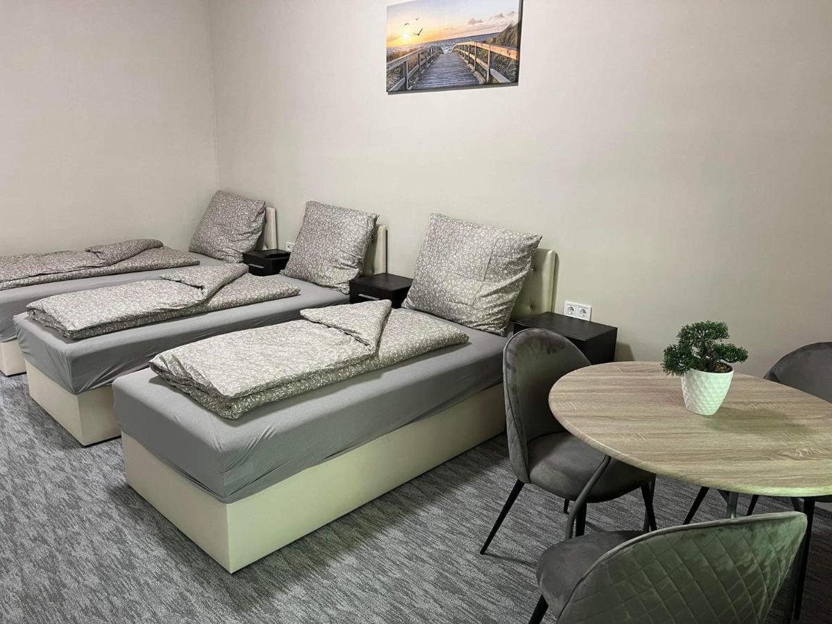 Kinizsi Udvar Apartmanhaz Балатонбоглар Экстерьер фото